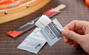 Evaluación de proveedores premium de toallitas húmedas en China según estándares internacionales y opciones de envasado